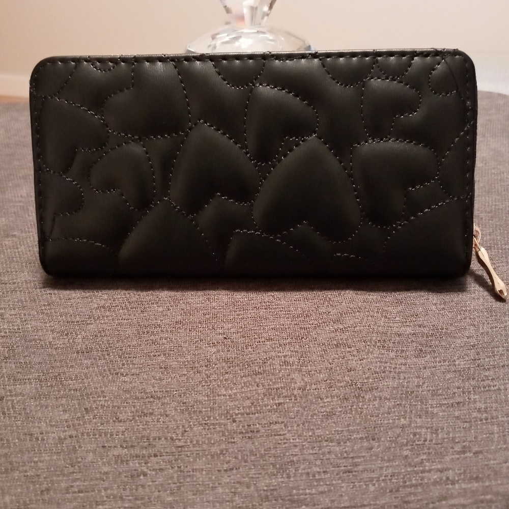 Wallets - Picture 4 of 4